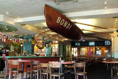 Beach Road Hotel - Tourism Cairns 1