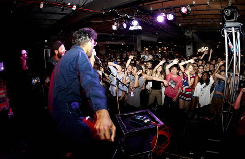 Beach Road Hotel - Tourism Cairns 2