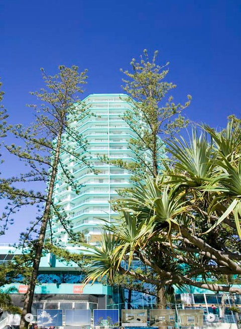 Ocean Plaza Resort - Coolangatta - Tourism Cairns 0