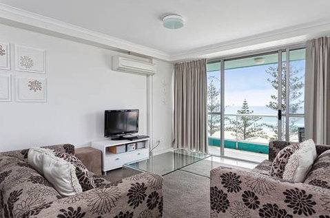 Ocean Plaza Resort - Coolangatta - Tourism Cairns 3