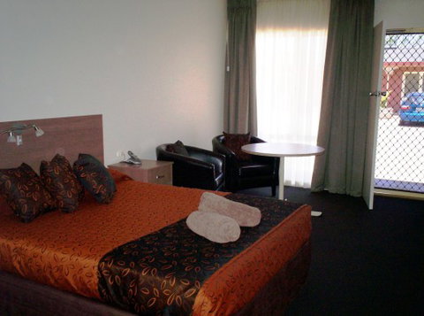 Augusta Courtyard Motel - Tourism Cairns 2