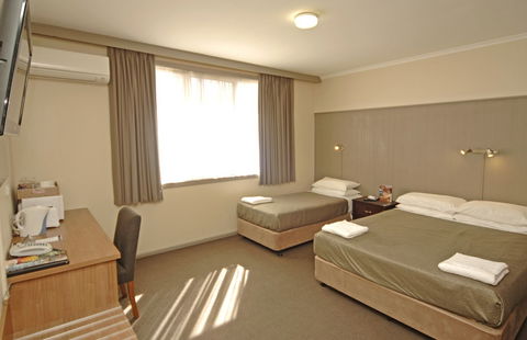 Argosy Motor Inn - Tourism Cairns 3