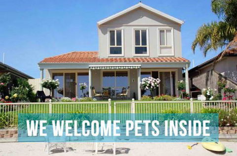 PetLet: 46 Islander Drive At Encounter Bay - Tourism Cairns 0