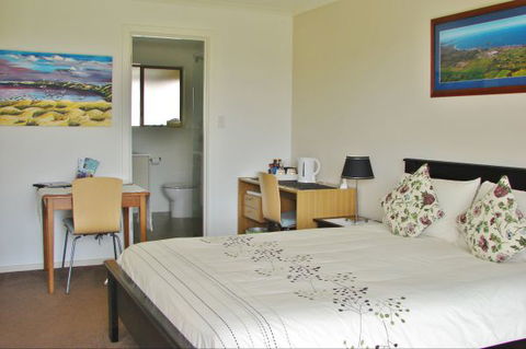 Austiny Bed And Breakfast - Tourism Cairns 3