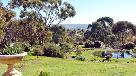 Austiny Bed And Breakfast - Tourism Cairns 0