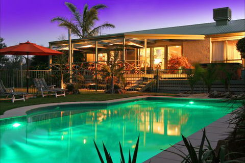 Weeroona Retreat B&B - Tourism Cairns 0