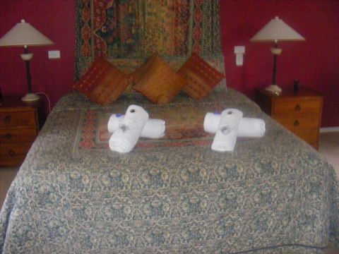 Weeroona Retreat B&B - Tourism Cairns 3