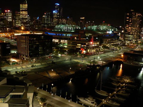 Harbour Escape Apartments Docklands - Tourism Cairns 0