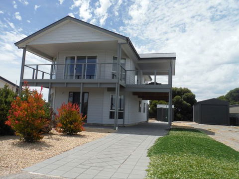 Wellington - Tourism Cairns 0