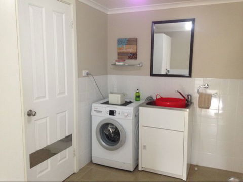 Clove Hitch Holiday House - Tourism Cairns 5