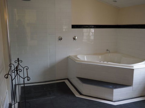 Cobblers Cottage - Tourism Cairns 4