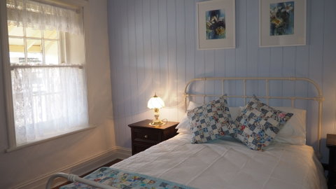 Cobblers Cottage - Tourism Cairns 0