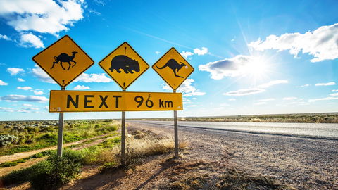 Nullarbor Roadhouse - Tourism Cairns 2