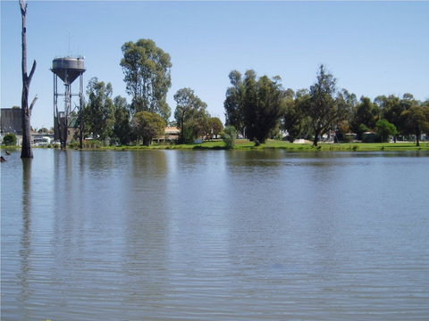 Cohuna Bankhead Terraces - Tourism Cairns 4