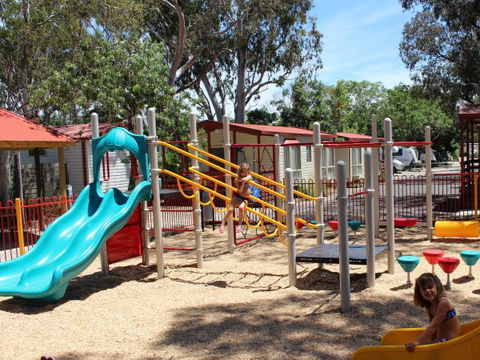 Barwon River Holiday Park - Tourism Cairns 2