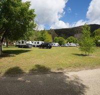 Bright Freeburgh Caravan Park - Tourism Cairns
