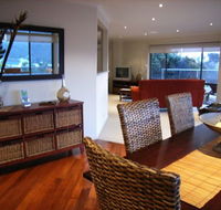 C-Deck Beach House Apartment - Tourism Cairns