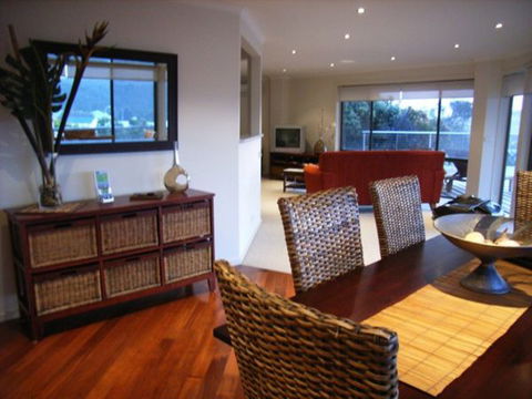C-Deck Beach House Apartment - Tourism Cairns 0