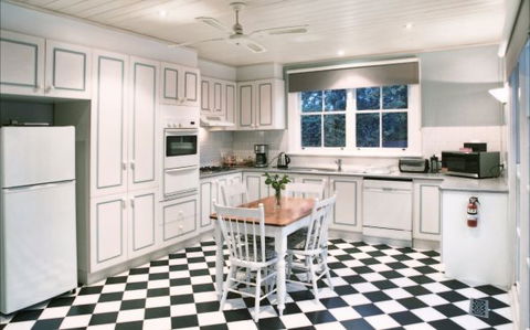 Fairbank House - Tourism Cairns 4