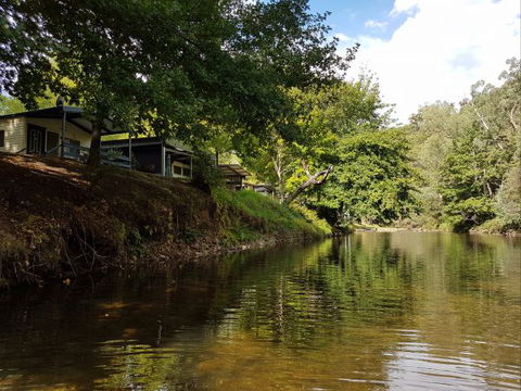 Jamieson Caravan Park - Tourism Cairns 1
