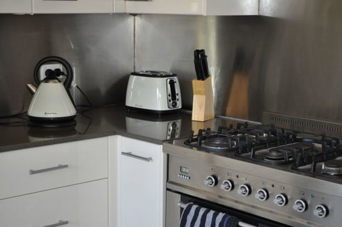 Nautica Accommodation Gerringong - Tourism Cairns 8