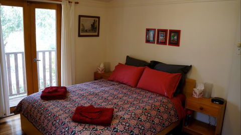 Oakhill Cottage - Tourism Cairns 3