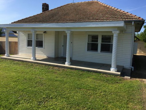 Smith Street Cottage - Tourism Cairns 1