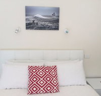 Springtide Studio Apartments - Tourism Cairns