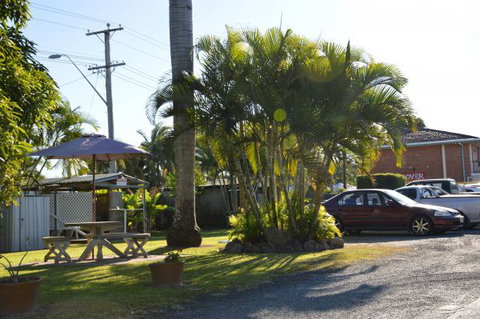 The Rover Holiday Units/Motel - Tourism Cairns 2