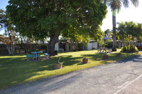 The Rover Holiday Units/Motel - Tourism Cairns 6