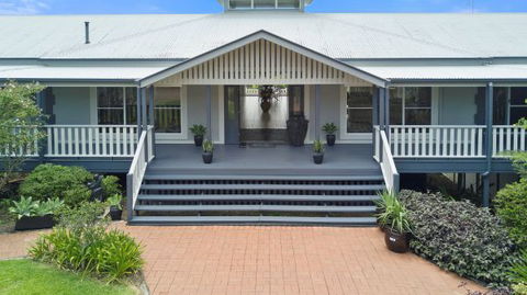 The Country House At Hunchy Luxury Bed And Breakfast Accommodation - Tourism Cairns 0