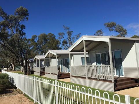 Waikerie Holiday Park - Tourism Cairns 1