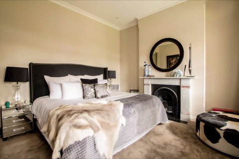 Woollahra Terrace - Tourism Cairns 7