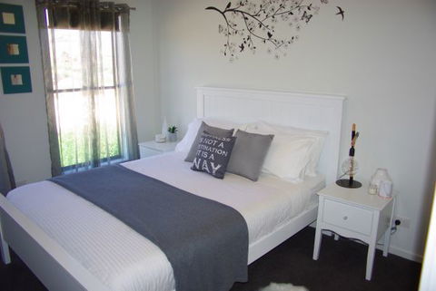 Yalooka Farm - Tourism Cairns 1
