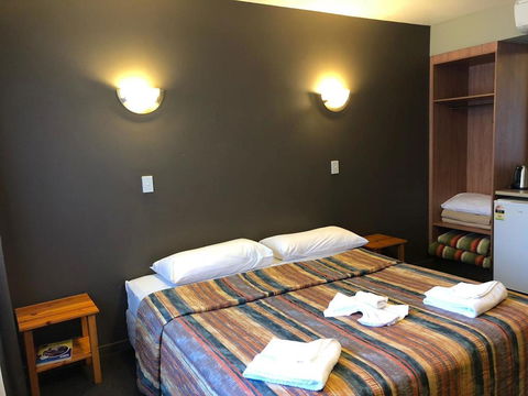Astor Hotel And Astor Suites - Tourism Cairns 1