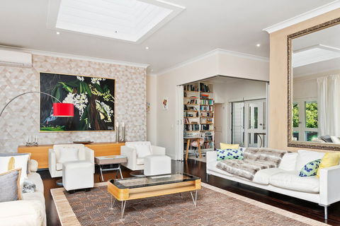 Bellbird - Tourism Cairns 5