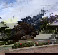 Dot's House - Tourism Cairns