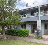 Honeysuckle Townhouses - Tourism Cairns