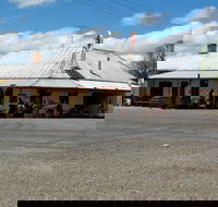 Royal Hotel Dalton - Tourism Cairns