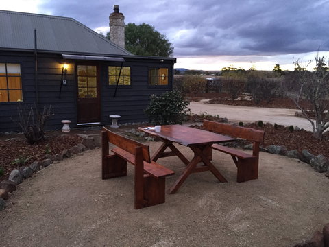 Keefers Cottage - Tourism Cairns 1