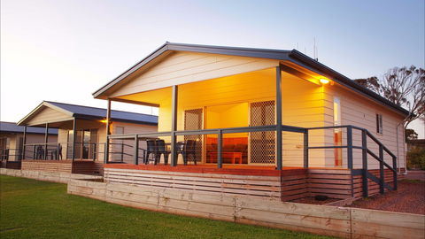Discovery Parks - Whyalla Foreshore - Tourism Cairns 0