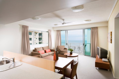 Mantra Trilogy - Tourism Cairns 8