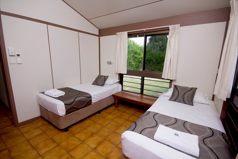 Montes Reef Resort - Tourism Cairns 6