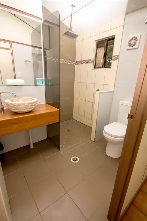 Montes Reef Resort - Tourism Cairns 7