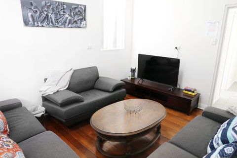 Myola Coogee Accommodation - Tourism Cairns 5
