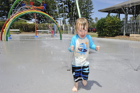 NRMA Sydney Lakeside Holiday Park - Tourism Cairns 3