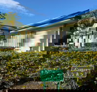 Obadiah Country Cottages - Tourism Cairns