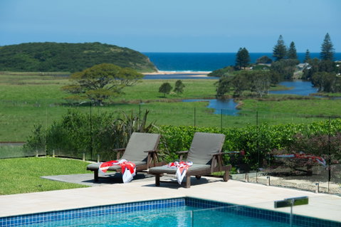 Seacliff House - Tourism Cairns 4