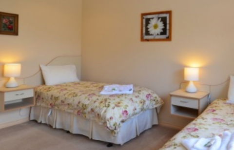 Serena Cottages - Tourism Cairns 8