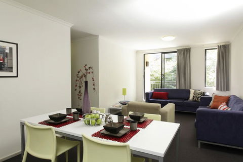Sydney University Village - Tourism Cairns 2